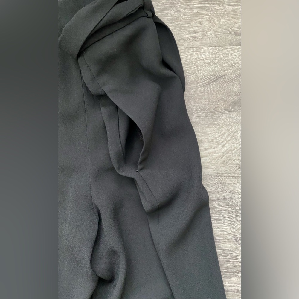 Aritzia Babaton Wide Leg Black Pants Size 10 - Picture 3 of 6